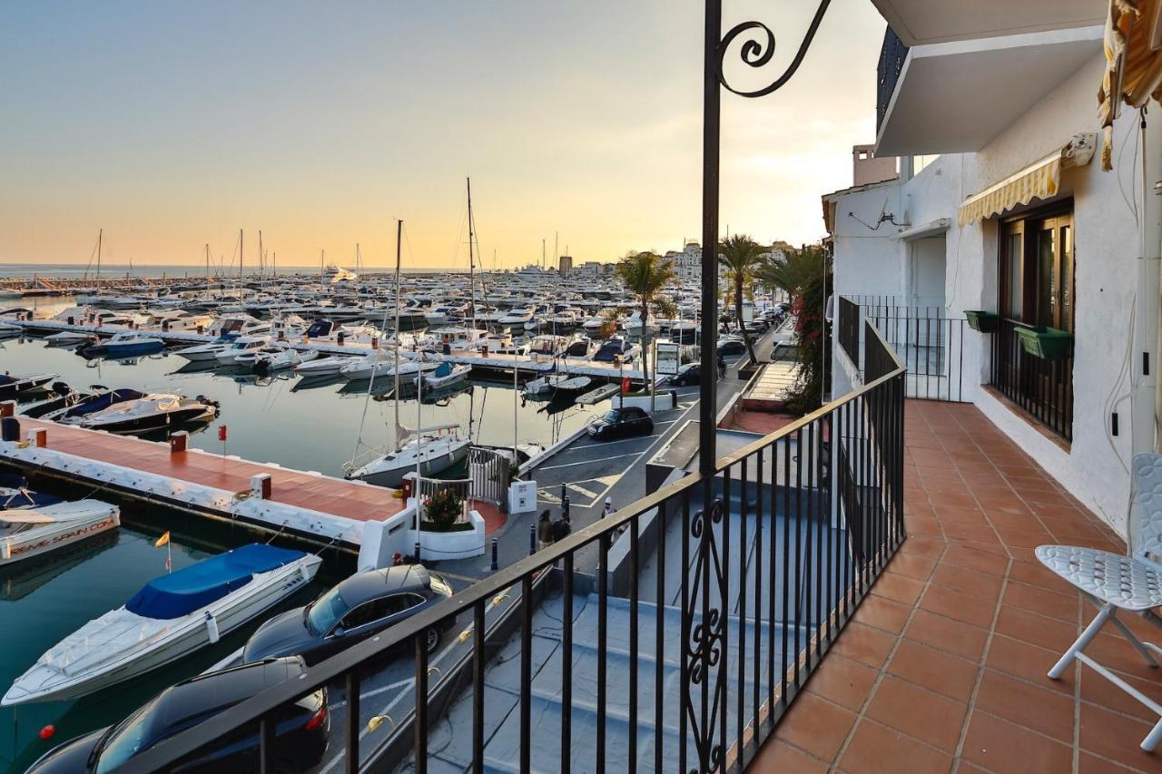 218 Puerto Banus Marbella Front Line 270 Meters Apartment Exterior photo